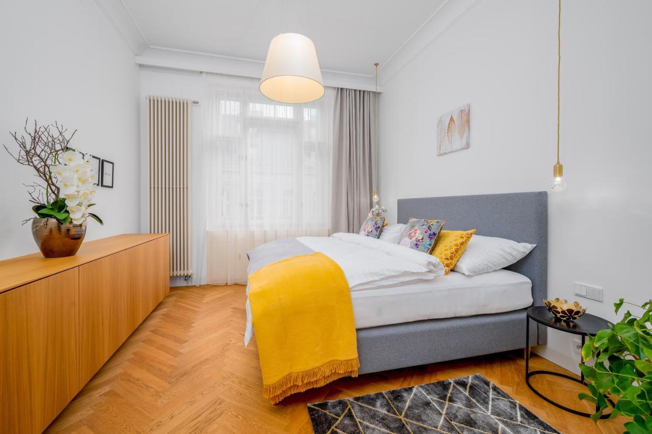 Prague Days - Old Town - Spacious Apartment Kültér fotó